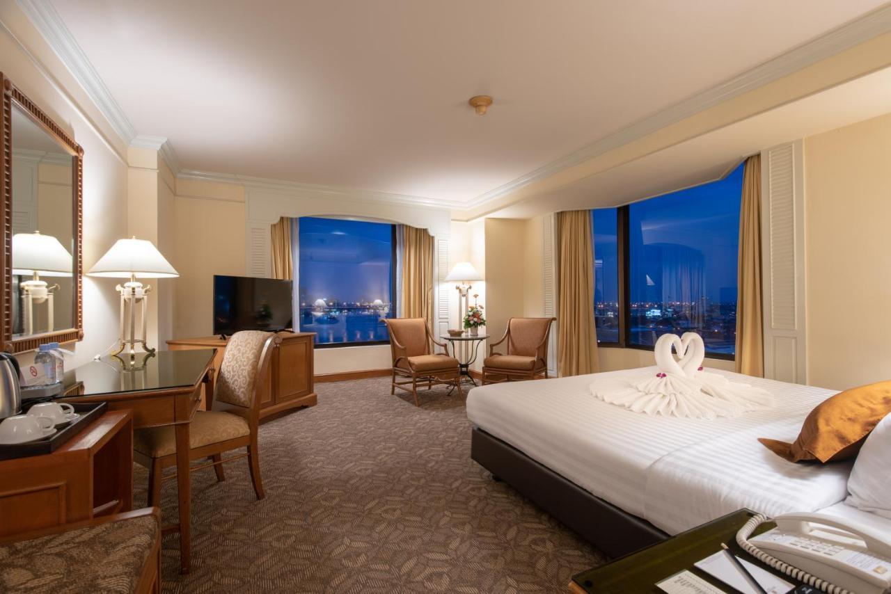 Khách sạn Montien Riverside Bangkok